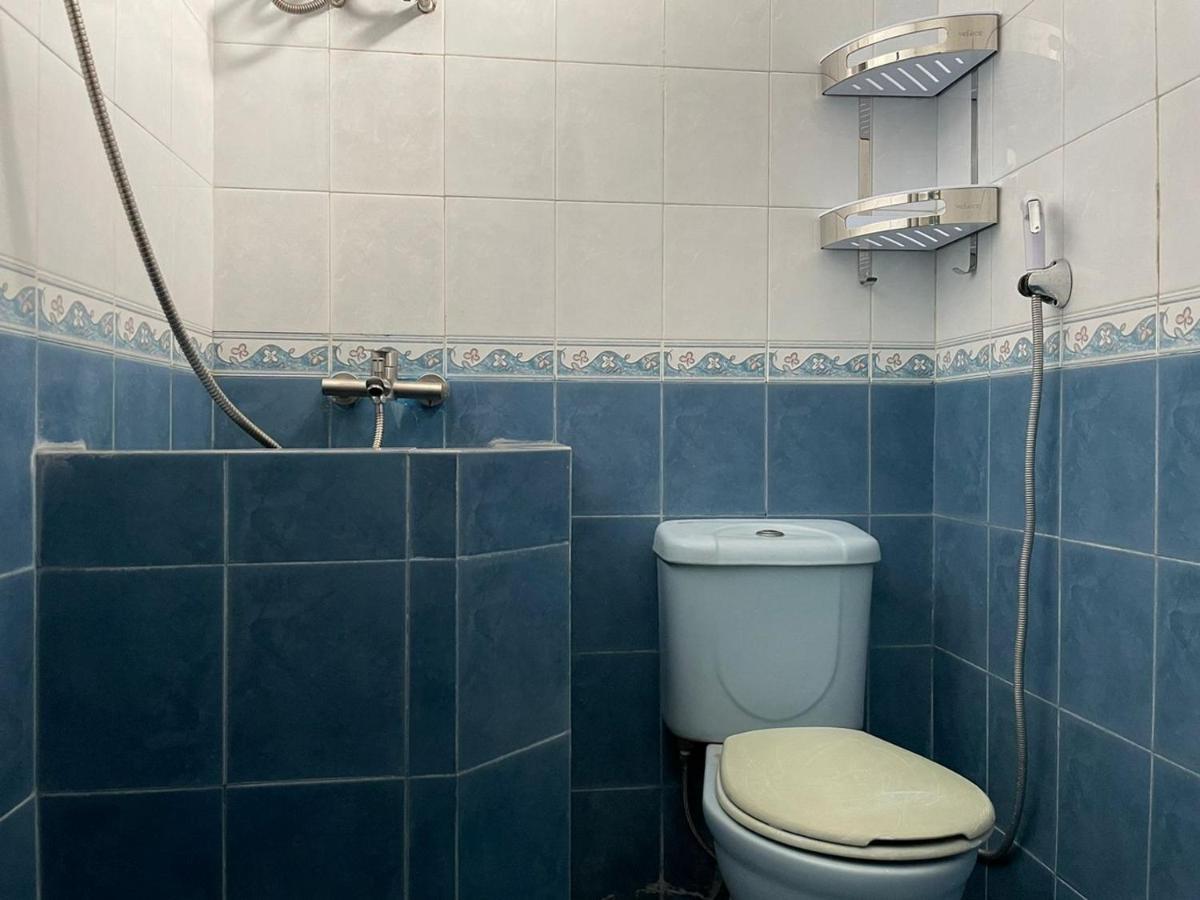 Hotel Reddoorz Syariah @ Karang Pilang Karangpilang Zewnętrze zdjęcie